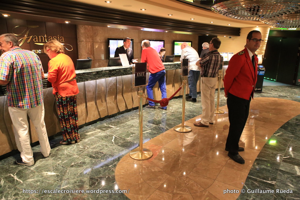 MSC Fantasia - Bureau information - guest service