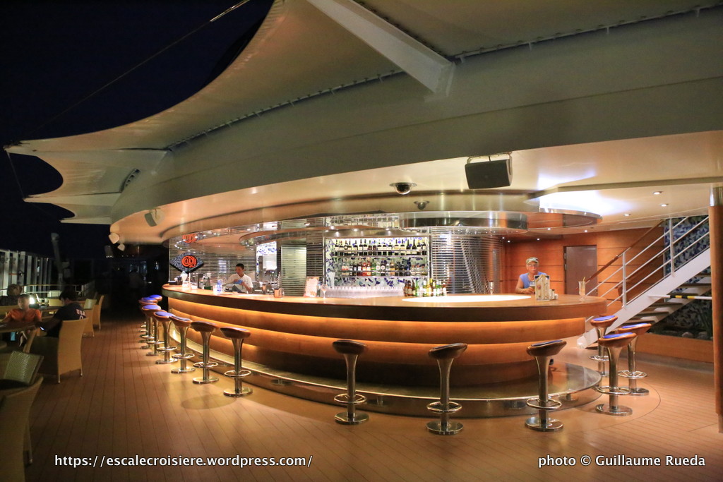 MSC Fantasia - Gaudi bar