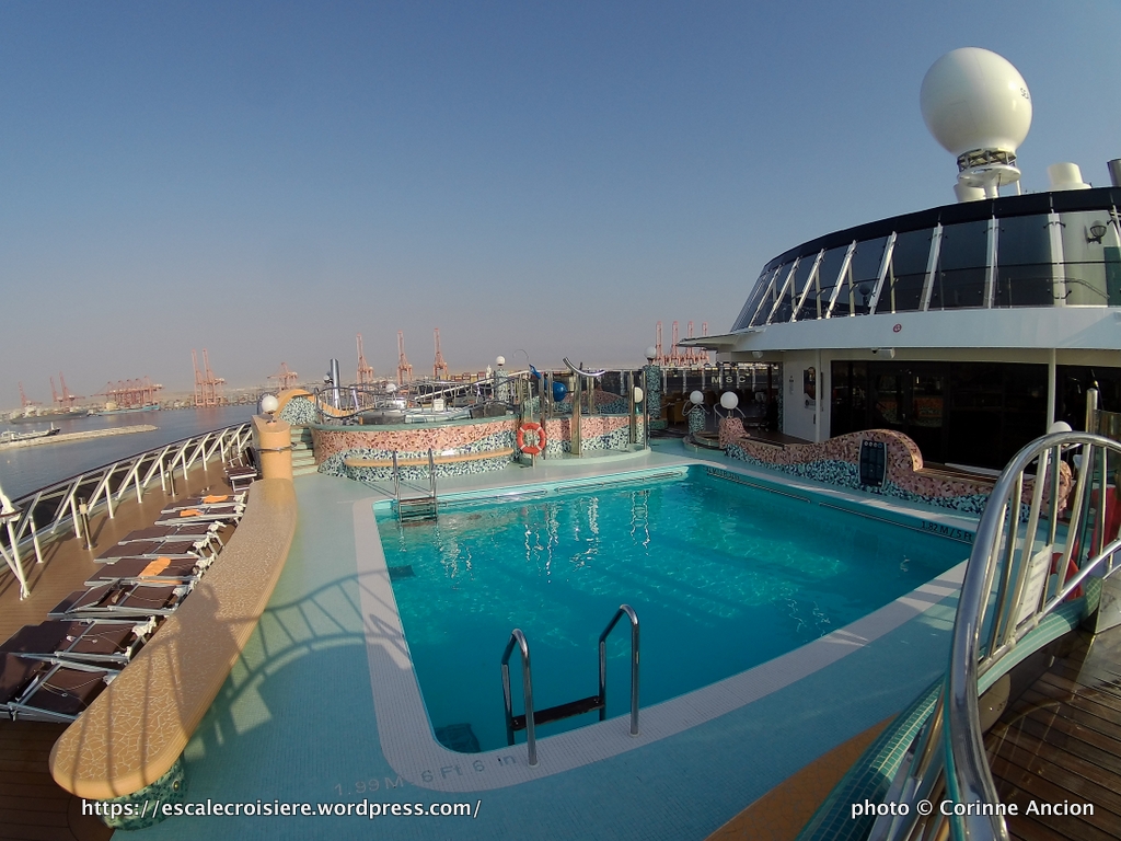MSC FantasMSC Fantasia - Piscine Lido Catalanoia - Lido Catalano