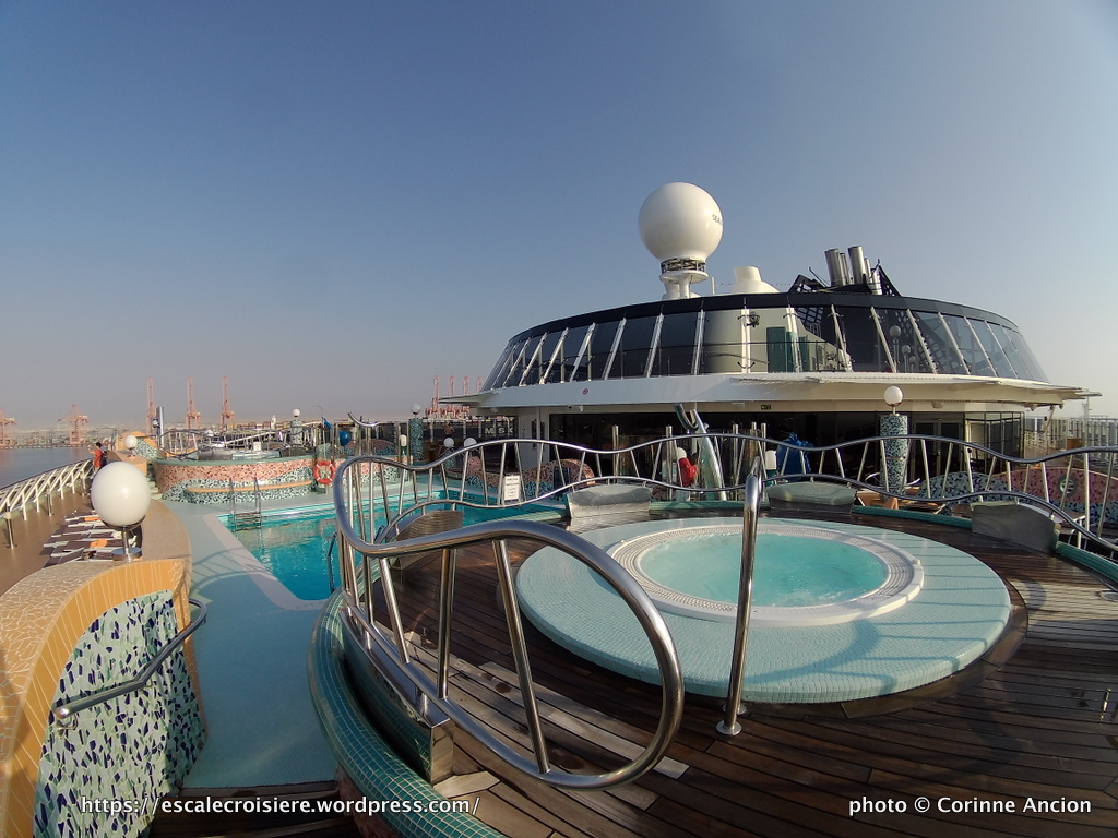 MSC Fantasia - Piscine Lido Catalano