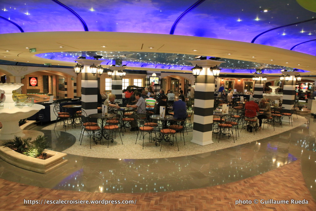 MSC Fantasia - Piazza San Giogio