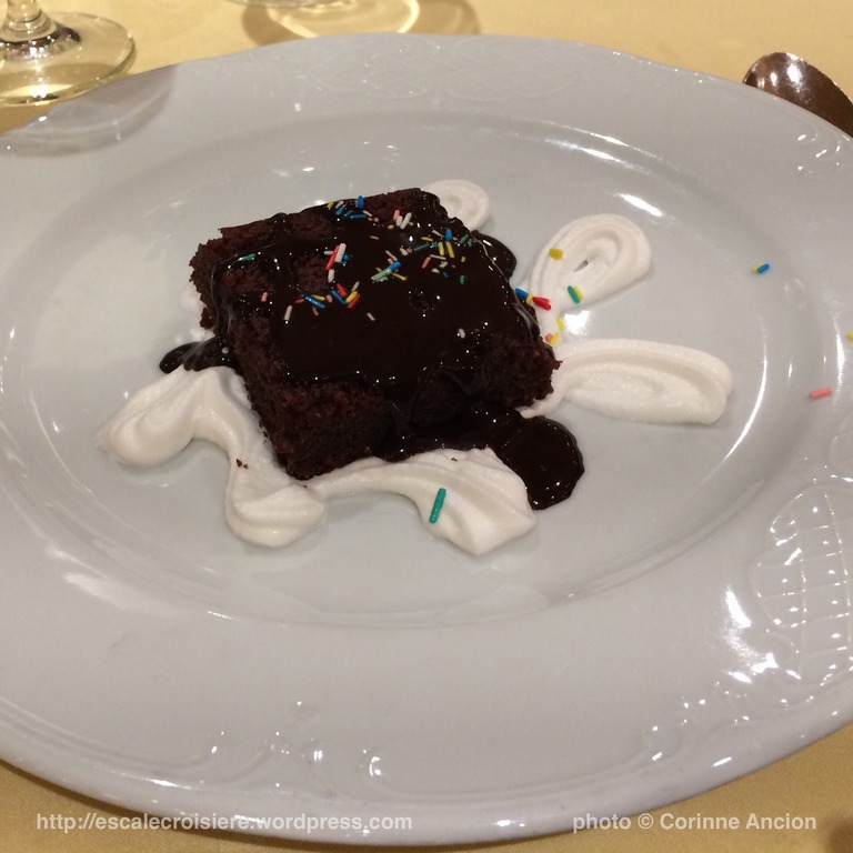 MSC Fantasia - restaurant - Gâteau au chocolat