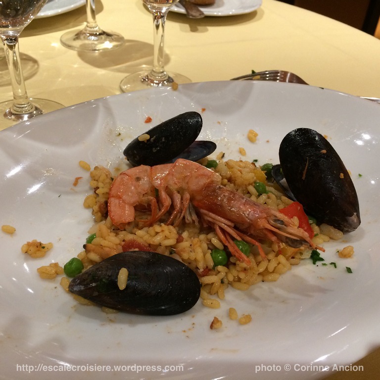 MSC Fantasia - restaurant - Paella