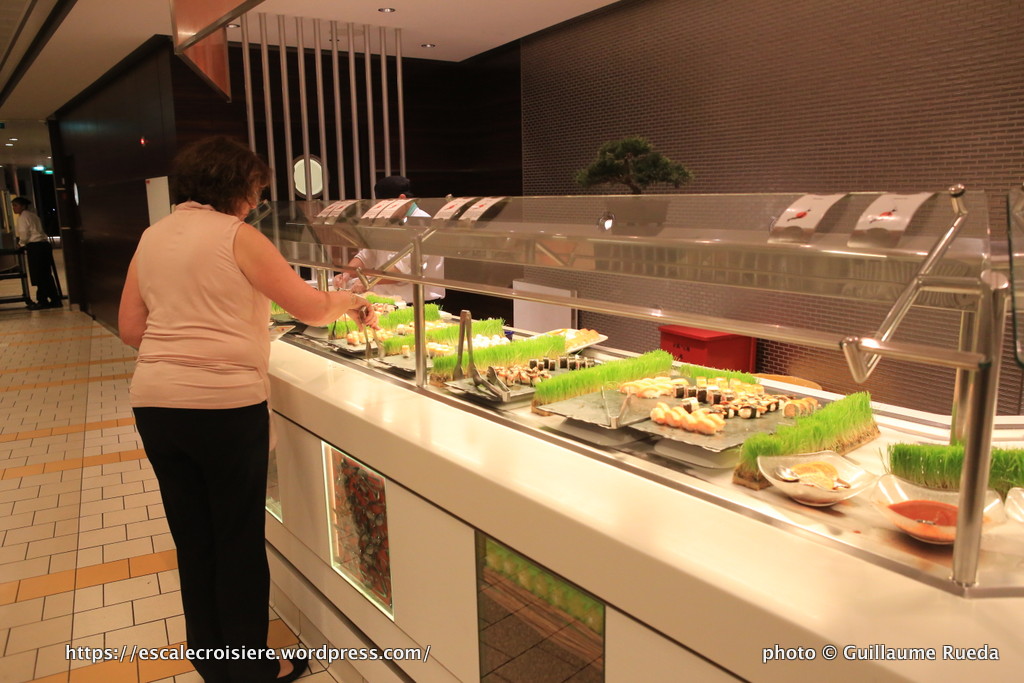 Celebrity Equinox - Buffet Ocean View Café
