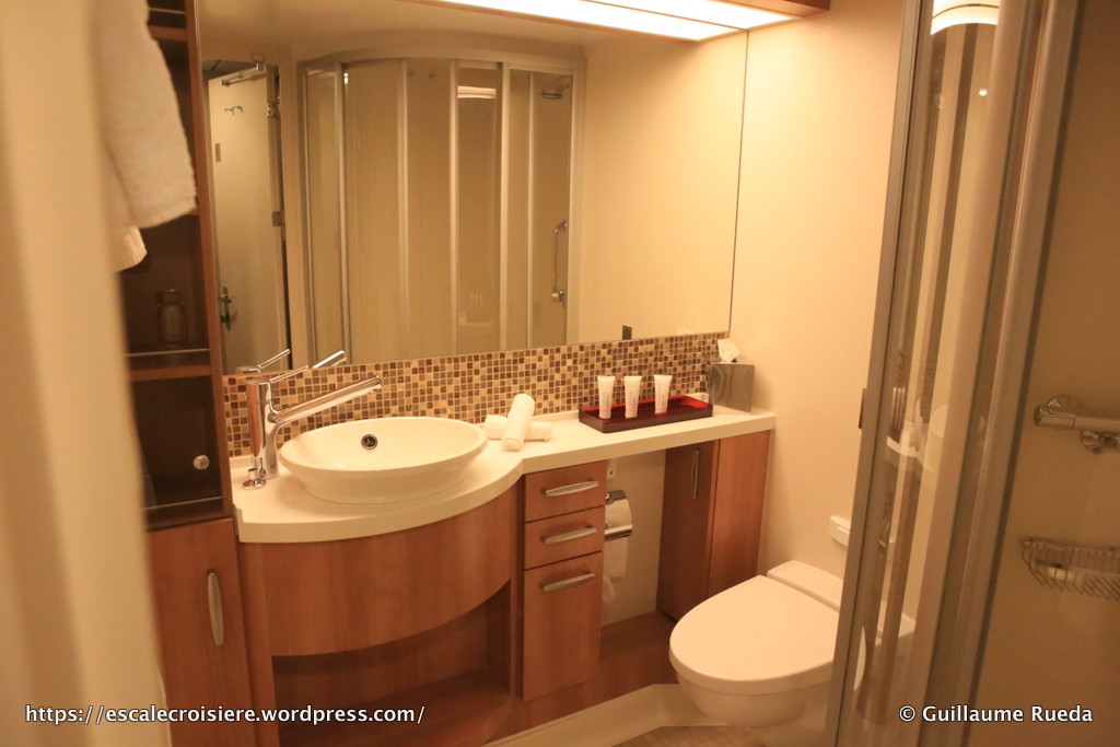 Celebrity Equinox - Cabine intérieure 7172