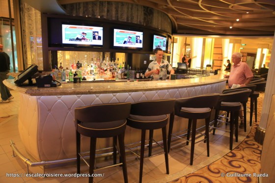Celebrity Equinox - Passeport bar