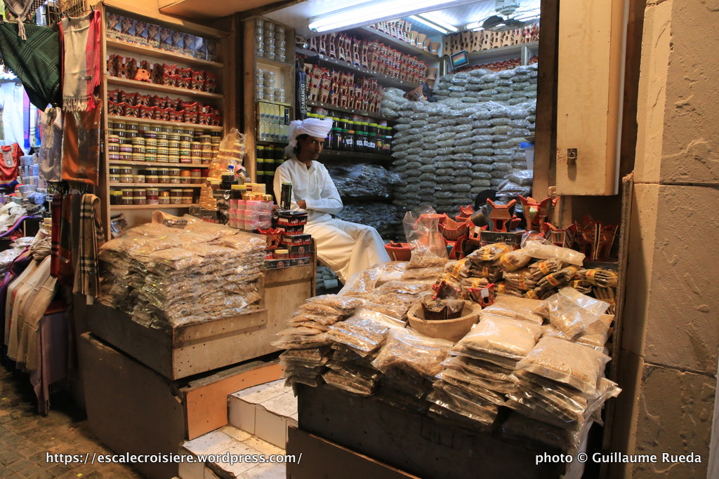 Escale à Mascate - Sultanat d'Oman - Souk de Muttrah