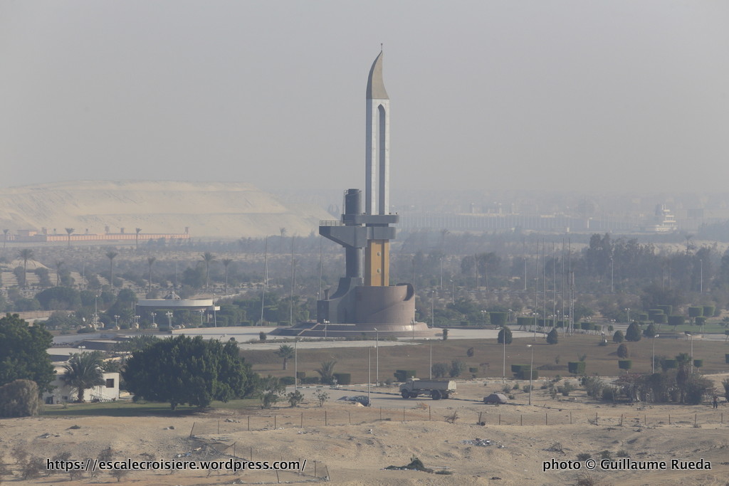 Traversée du Canal de Suez - mémorial de la guerre des 6 jours