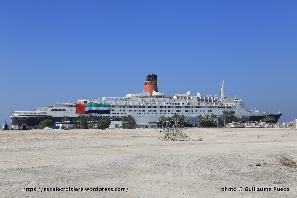 Queen Elizabeth 2 - Dubaï