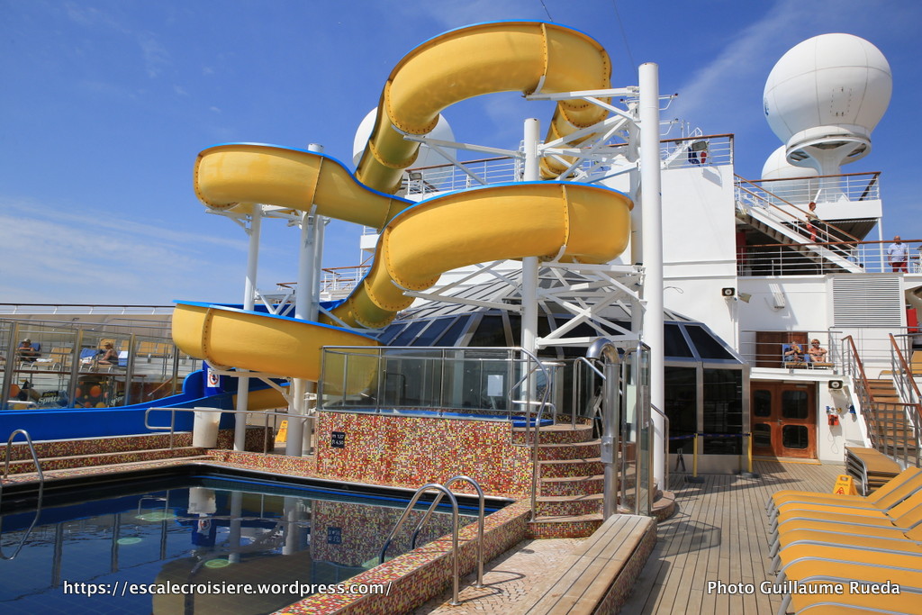 Costa Magica - Toboggan