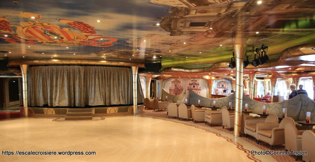 Costa Magica - Grand bar Salento