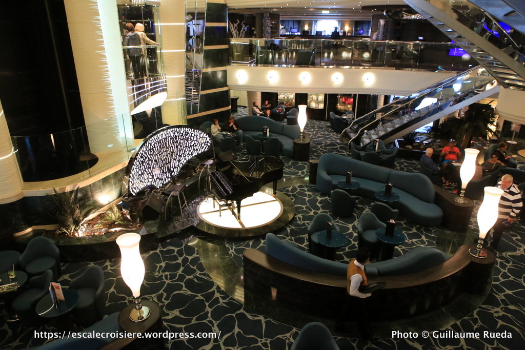 MSC Preziosa - Atrium