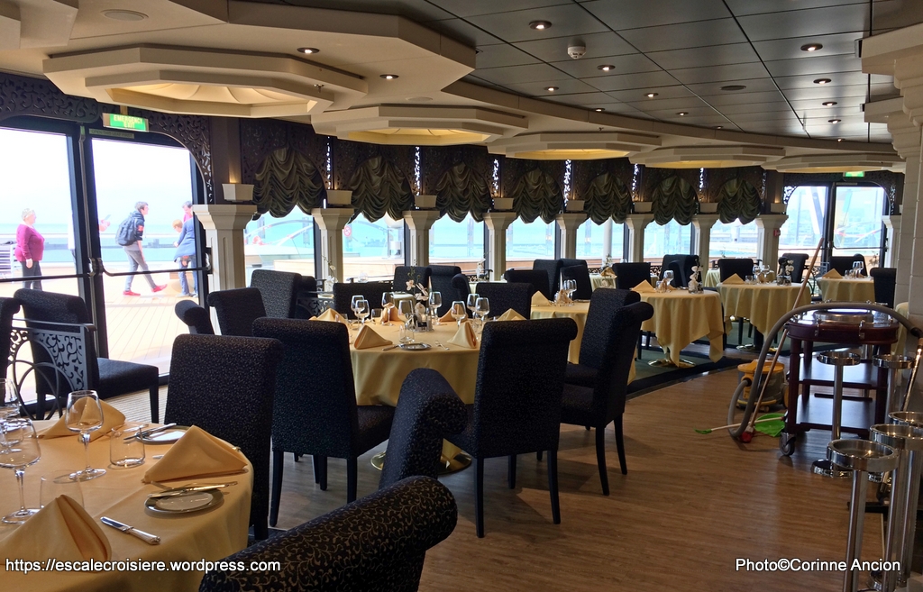 MSC Preziosa - Restaurant Yacht Club La Palmeraie