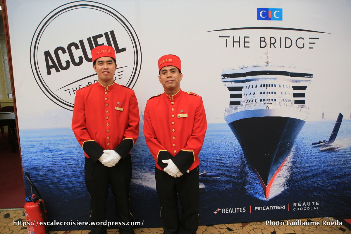 2017-06-23_The Bridge - Queen Mary 2 - Cherbourg