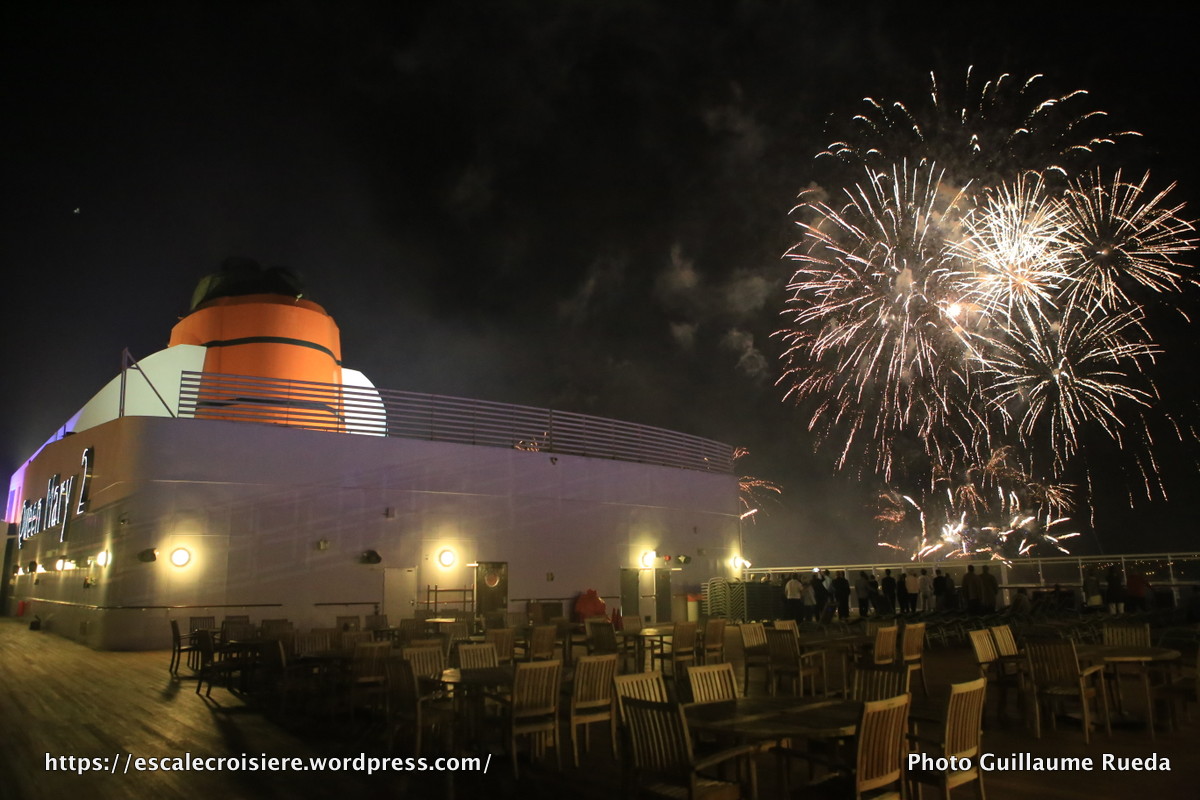 2017-06-24_The Bridge 2017_Queen Mary 2 à Saint Nazaire - Feu d'artifice