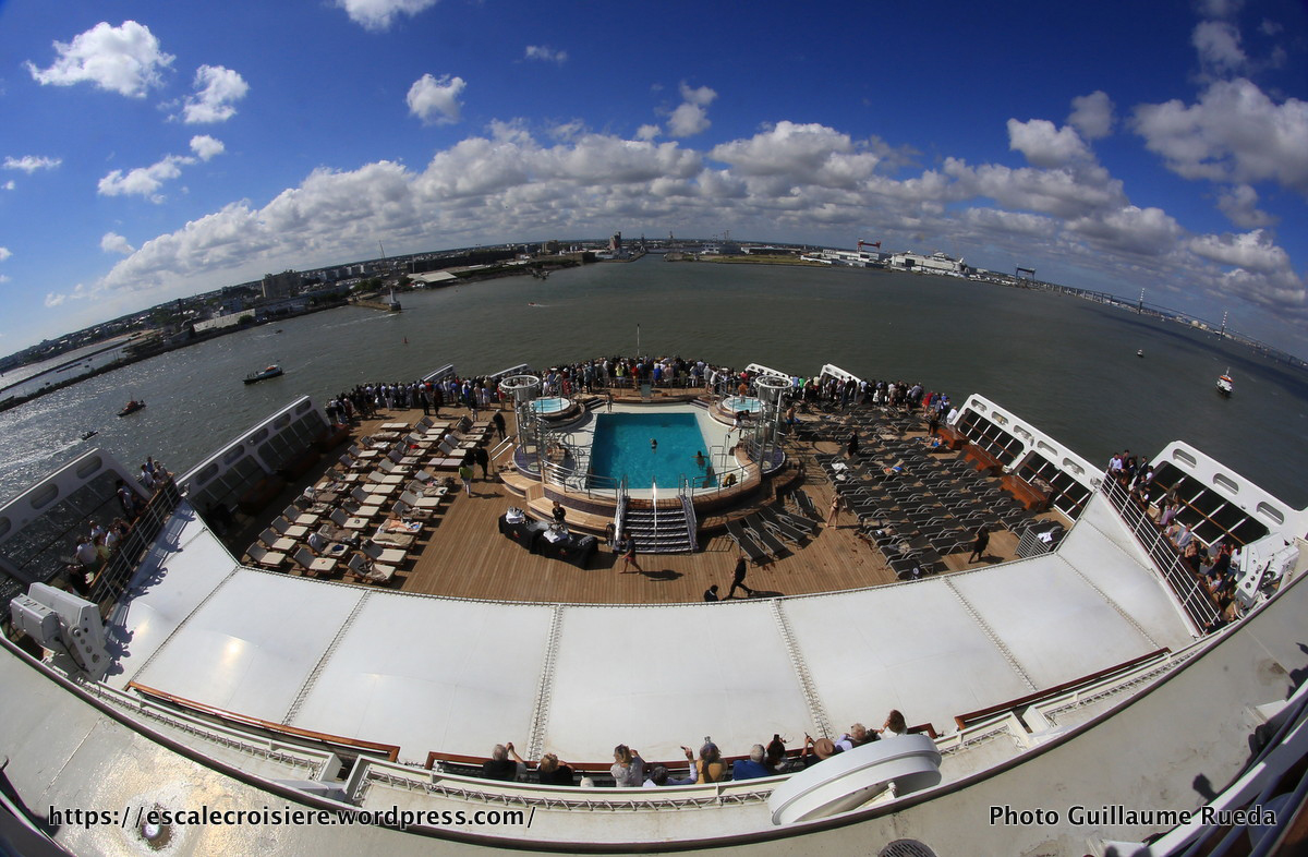 2017-06-24_The Bridge 2017_Queen Mary 2 à Saint Nazaire - Forme Joubert (2)
