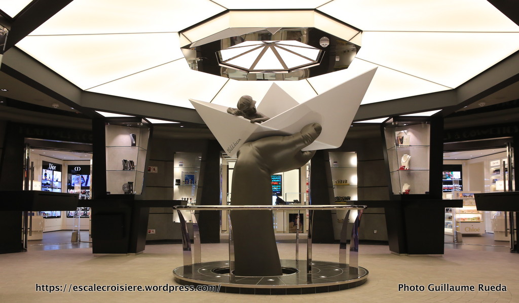 MSC Meraviglia - Boutiques - Plaza Meraviglia