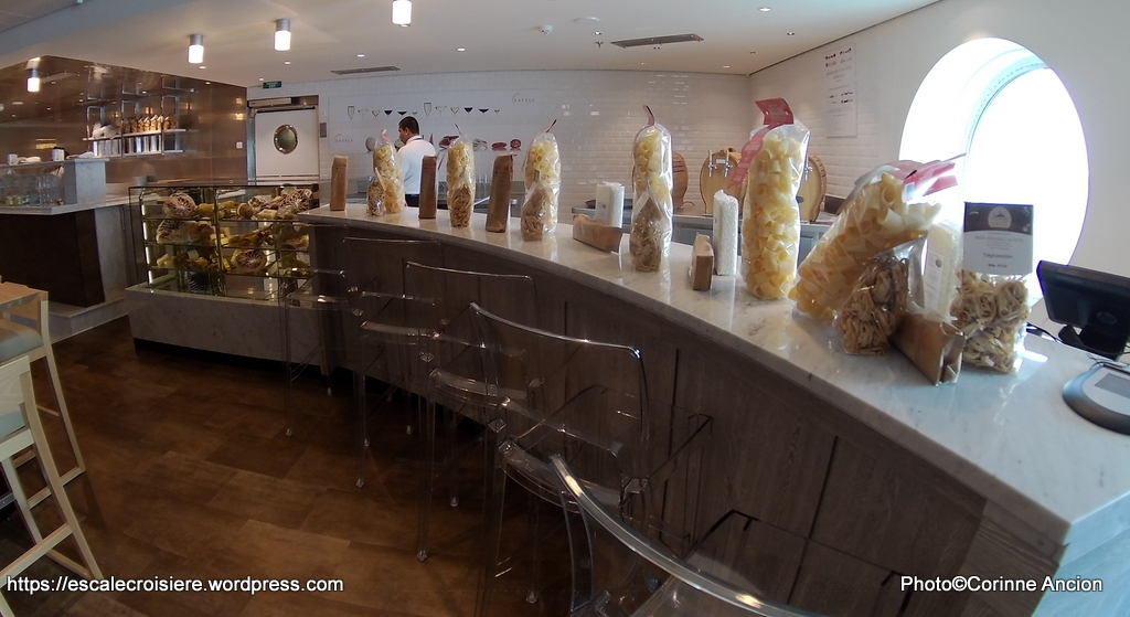 MSC Meraviglia - Eataly foof market