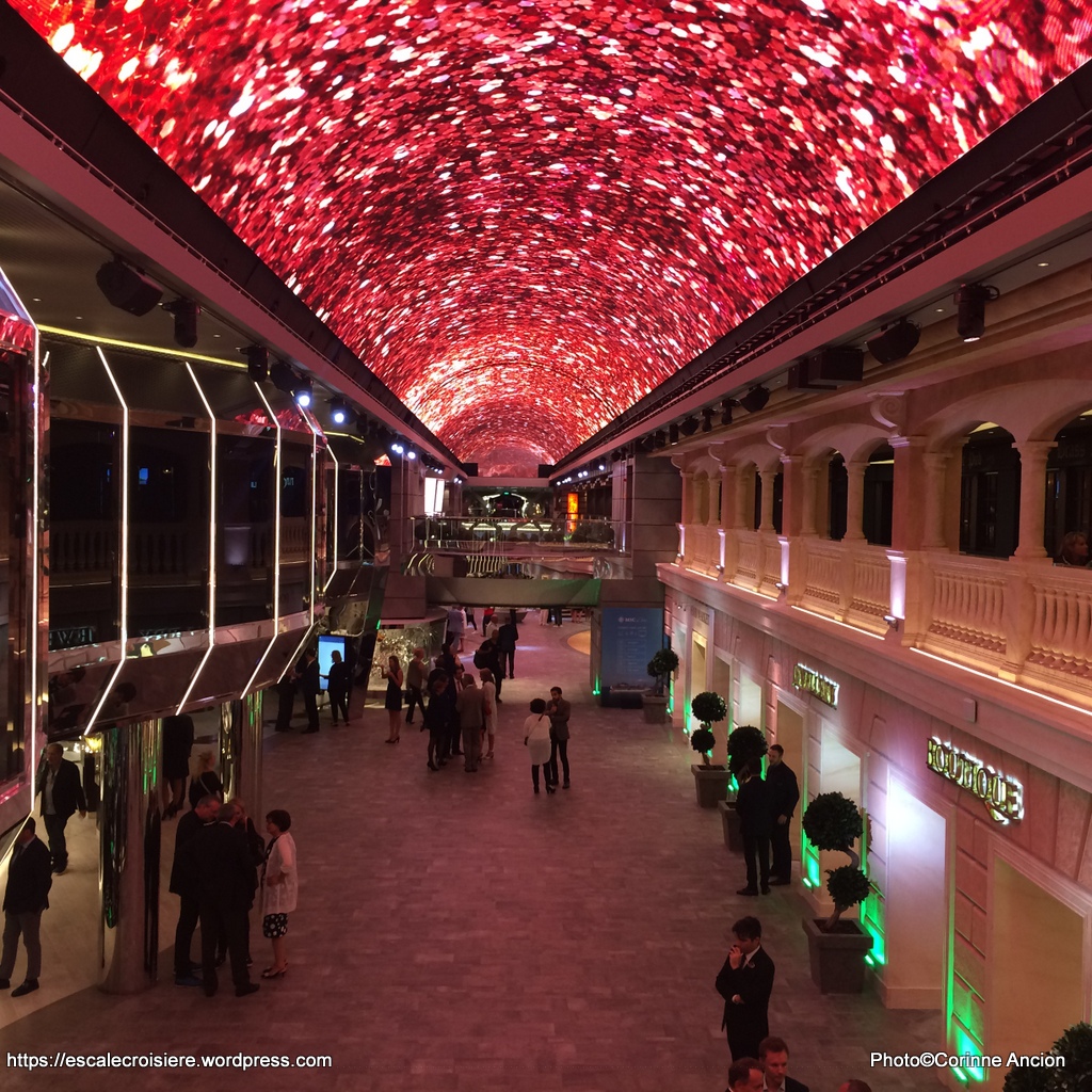MSC Meraviglia - Galleria Meraviglia