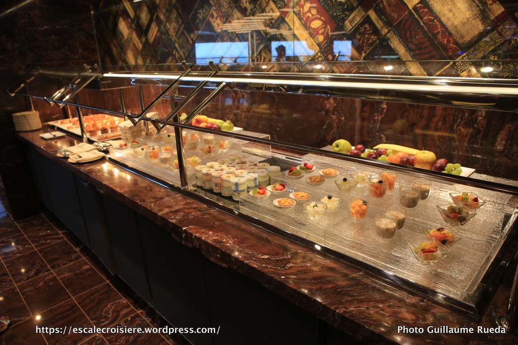 MSC Meraviglia - MSC Yacht Club Top Sail Lounge