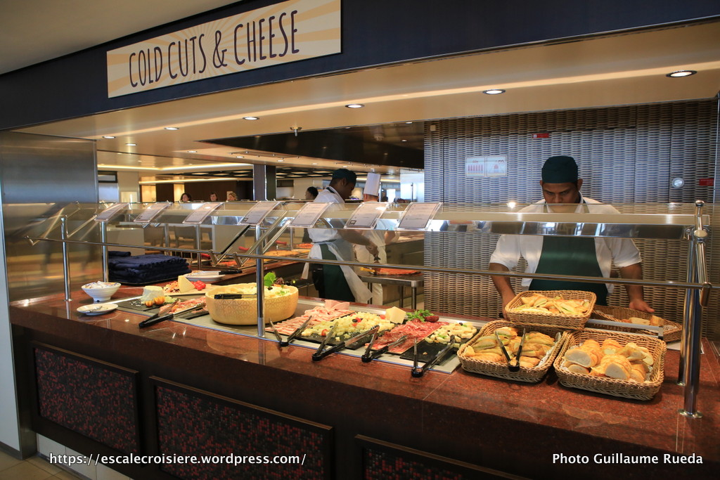 MSC Meraviglia - Restaurant - Marketplace buffet