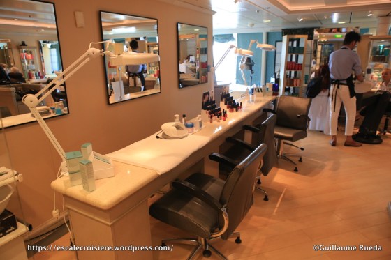 Independence of the Seas - Salon de coiffure