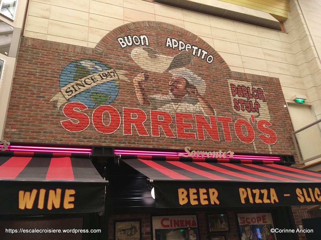 Independence of the Seas - Sorrento's pizzeria