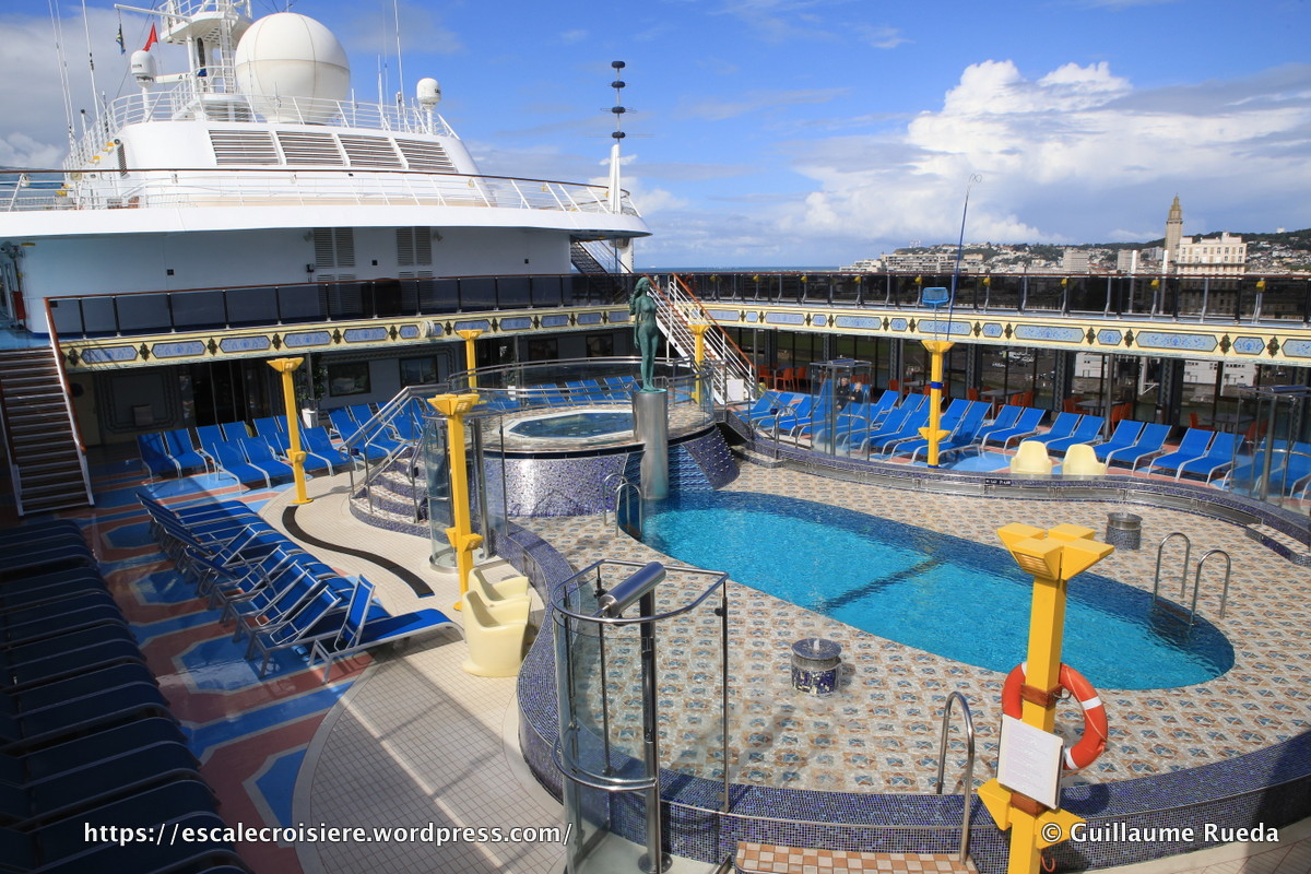 Costa Mediterranea - Piscine centrale - Lido Armonia