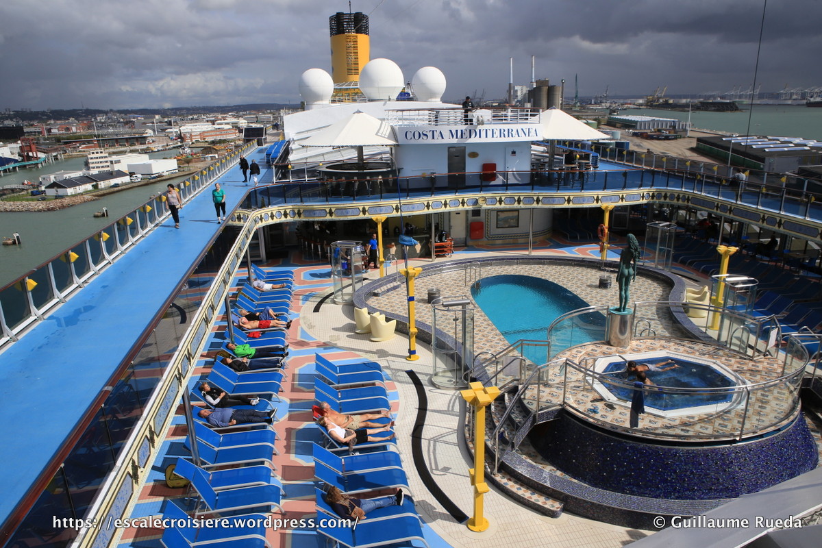 Costa Mediterranea - Piscine centrale - Lido Armonia