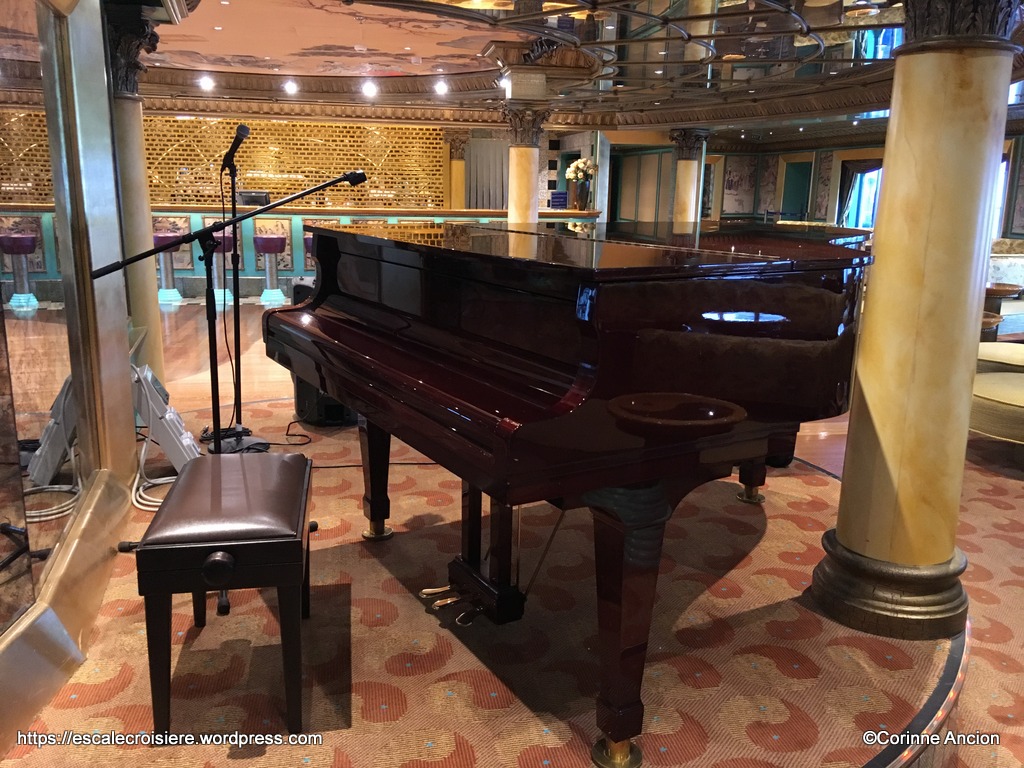 Costa Mediterranea - Salon Orientale