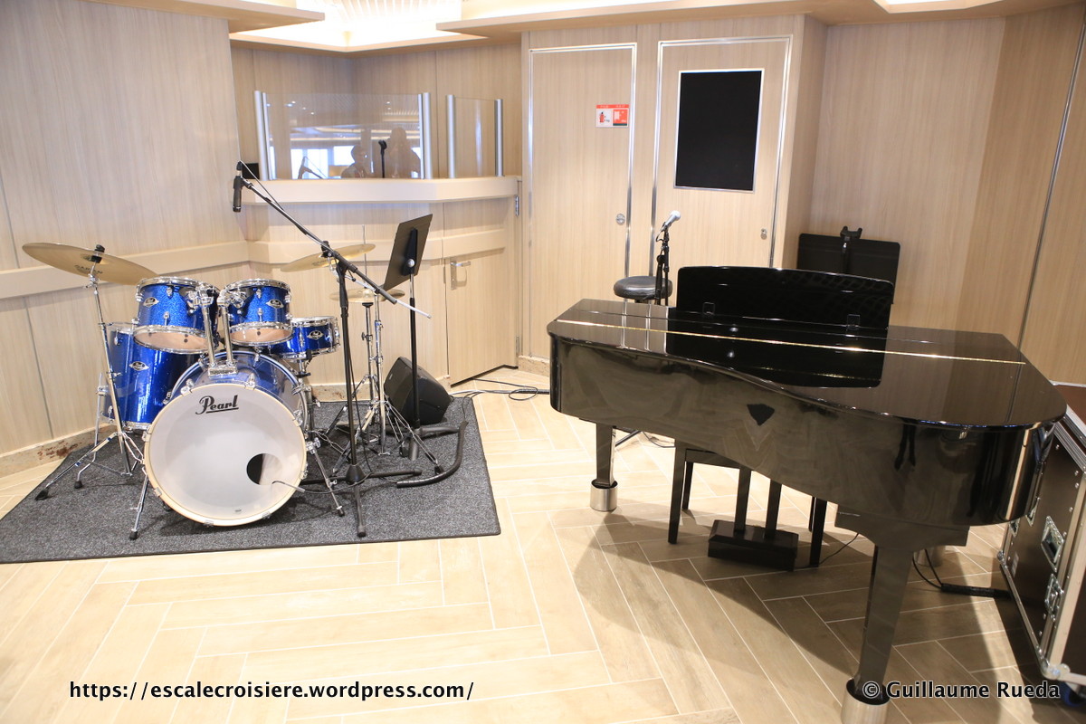 Silver Muse - Panorama Lounge