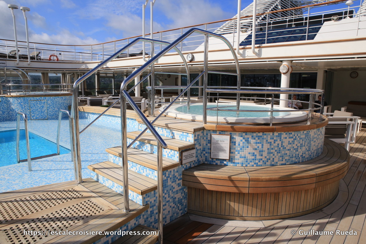 Silver Muse - Piscines et Jacuzzis