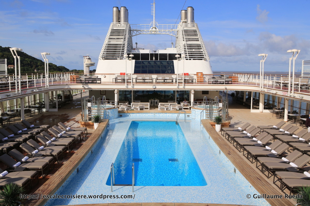 Silver Muse - Piscines et Jacuzzis