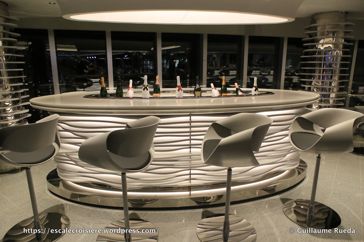 MSC Seaside - Champagne bar