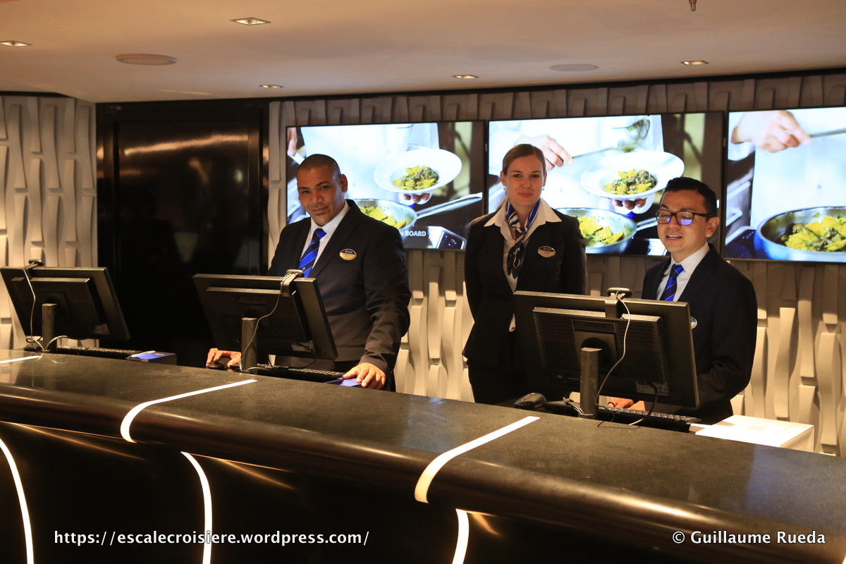 MSC Seaside - Guest Service - Réception
