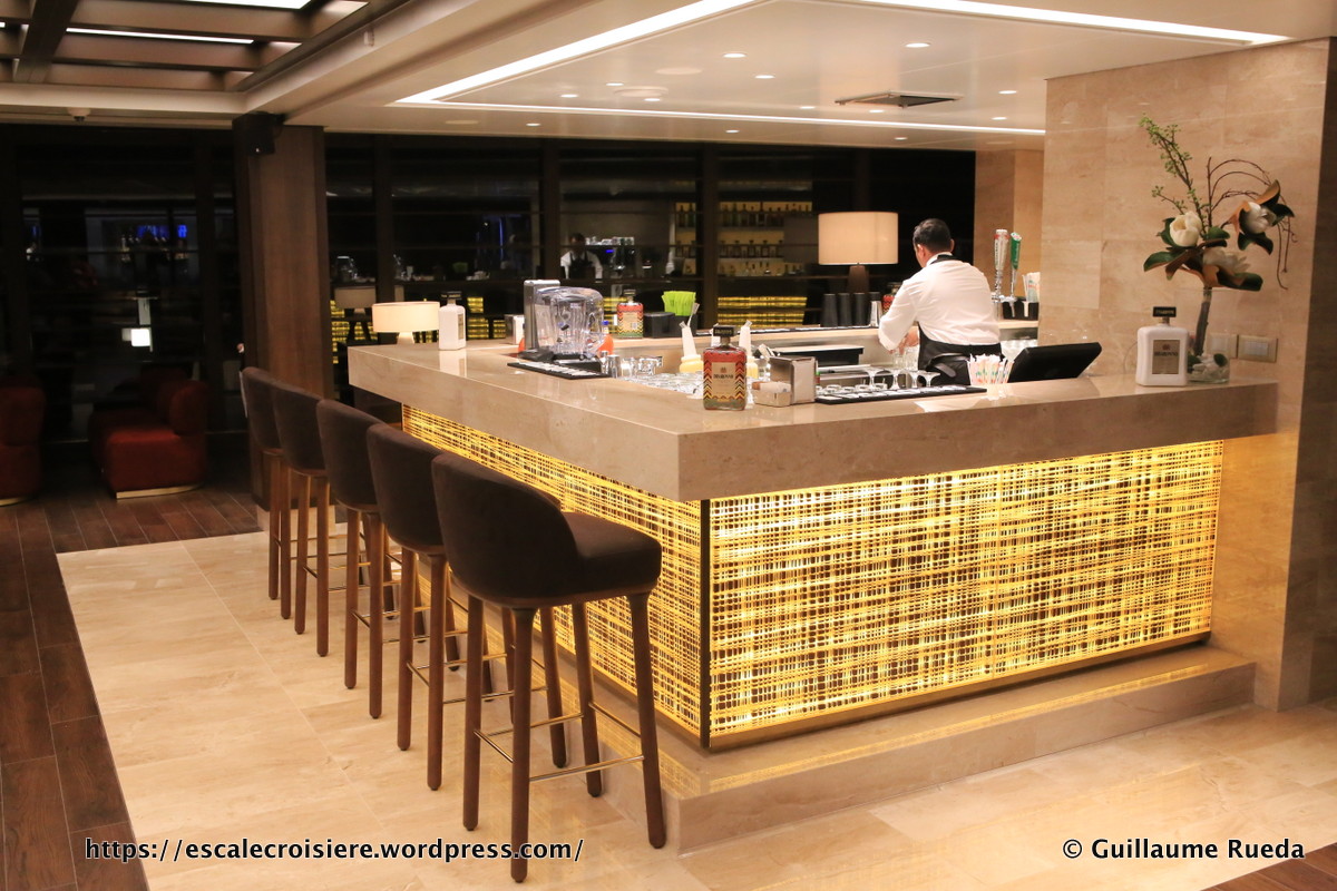 MSC Seaside - News Café