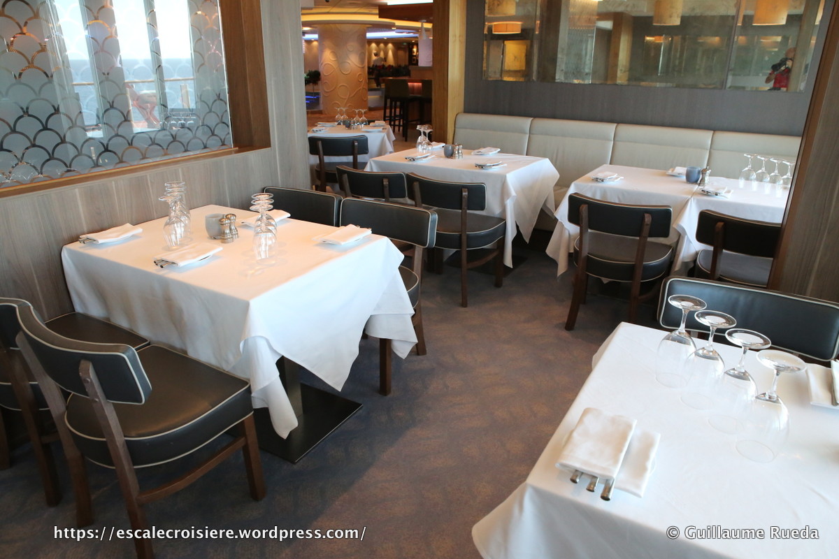 Norwegian Breakaway - Ocean Blue Restaurant