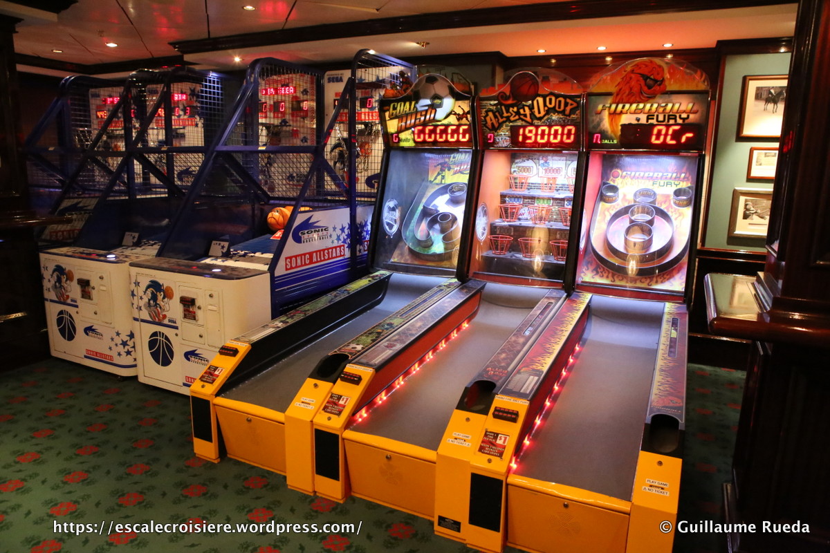 Norwegian Breakaway - O'Sheehan pub