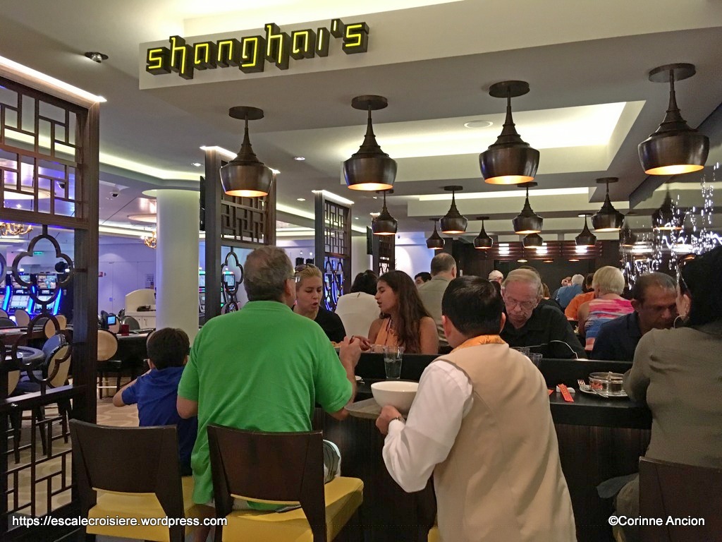 Norwegian Breakaway - Shanghai restaurant