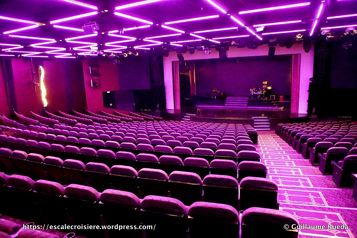 Norwegian Breakaway - Theatre