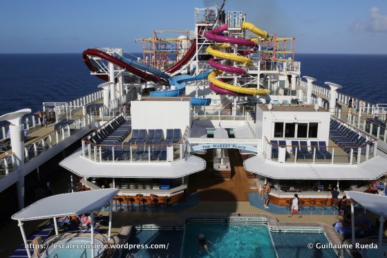 Norwegian Breakaway - Toboggans - Waterslides