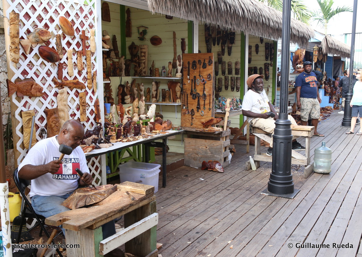 Nassau - Bahamas - Straw Market