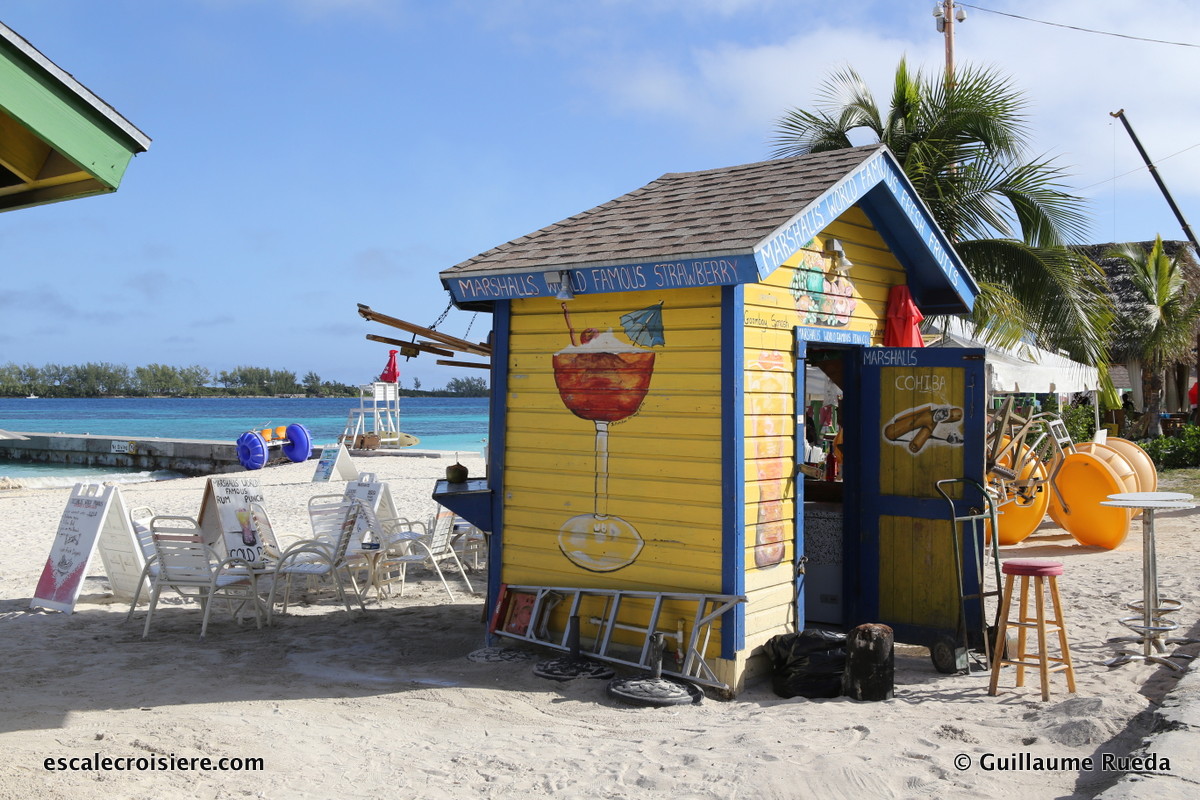 Nassau - Bahamas - Western Esplanade Beach