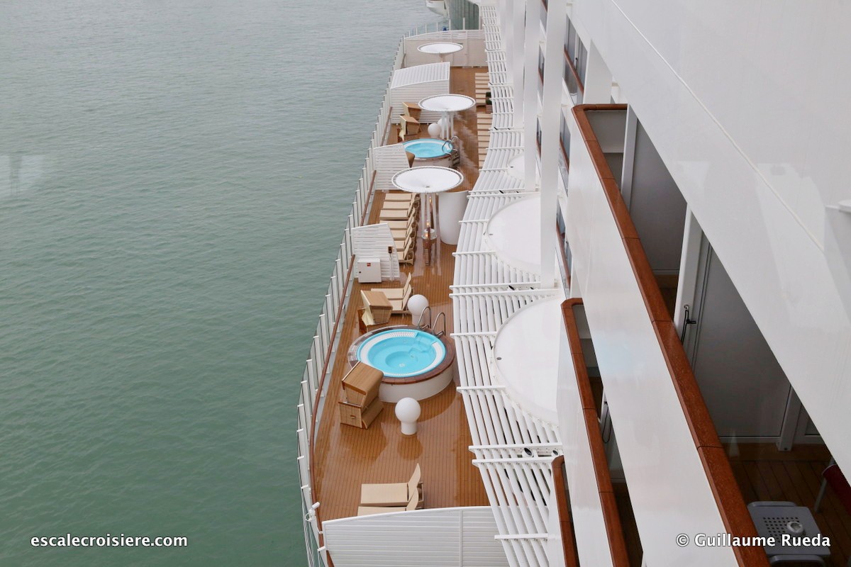 AIDAperla - pont jacuzzis