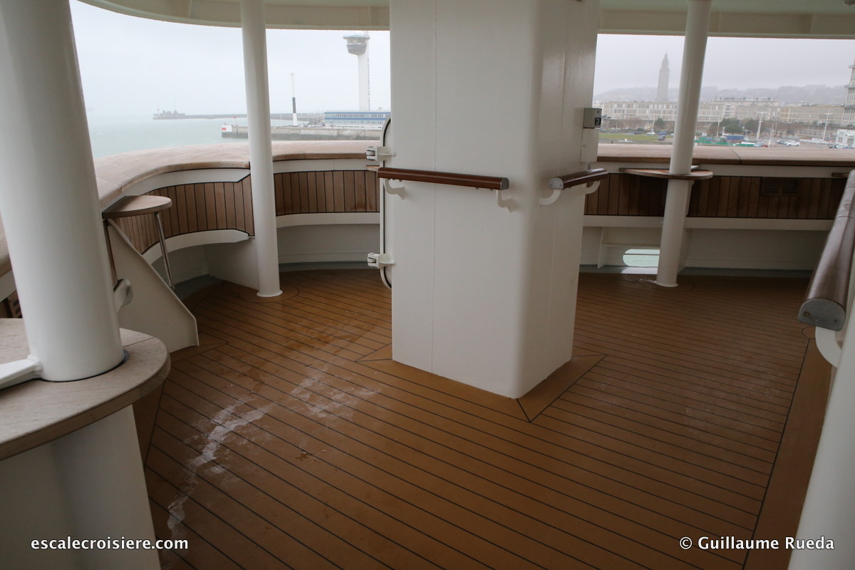 AIDAperla - Pont secret