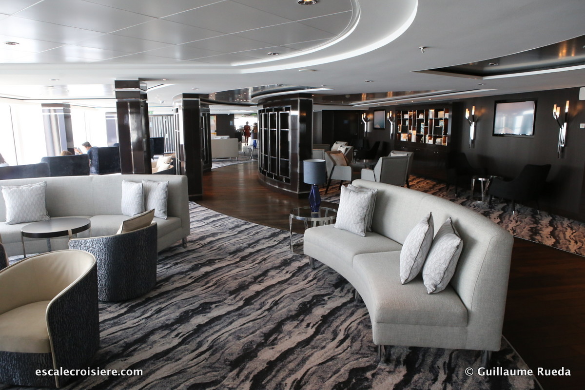 Norwegian Bliss - Observation Lounge