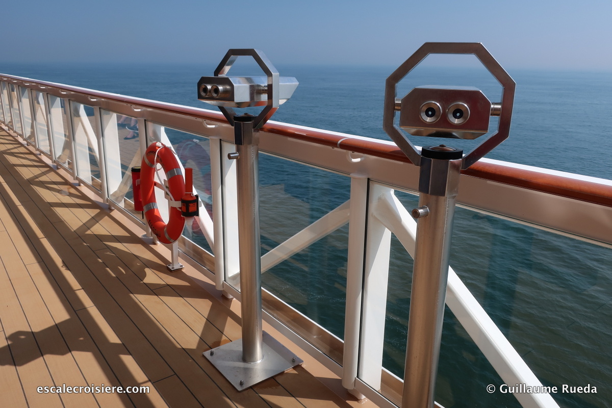 Norwegian Bliss - Pont 8