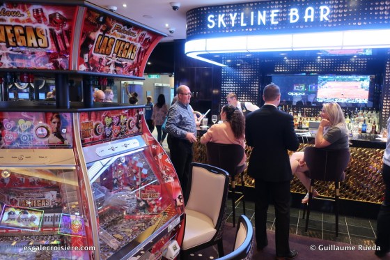 Norwegian Bliss - Skyline bar