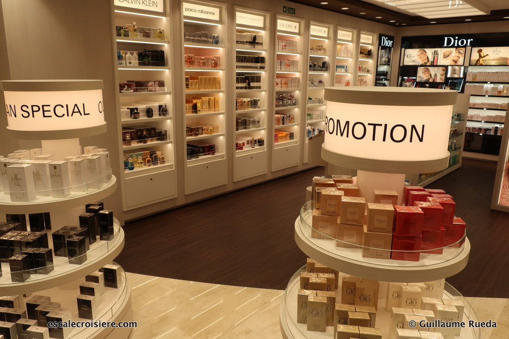 MSC Seaview - Boutiques (2)