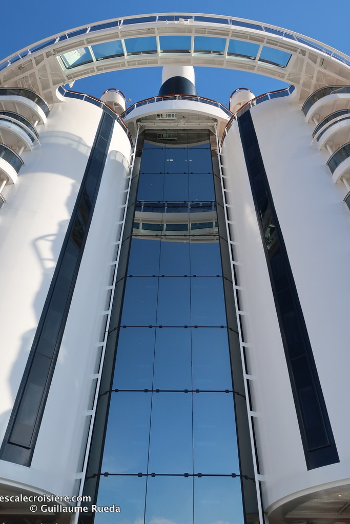 MSC Seaview - Bridge of Sight (2)